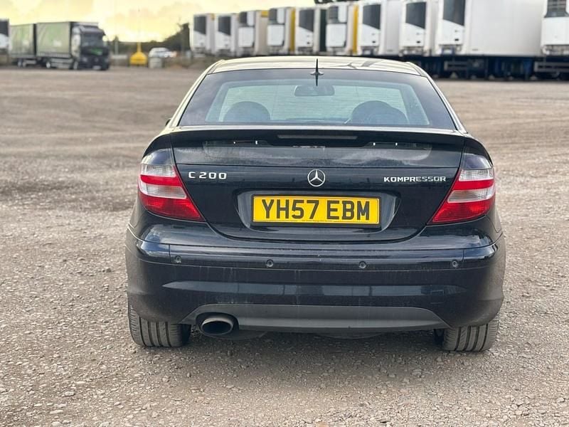 Used Mercedes C200 184 HP (135 kW) 2007 Black Coupe