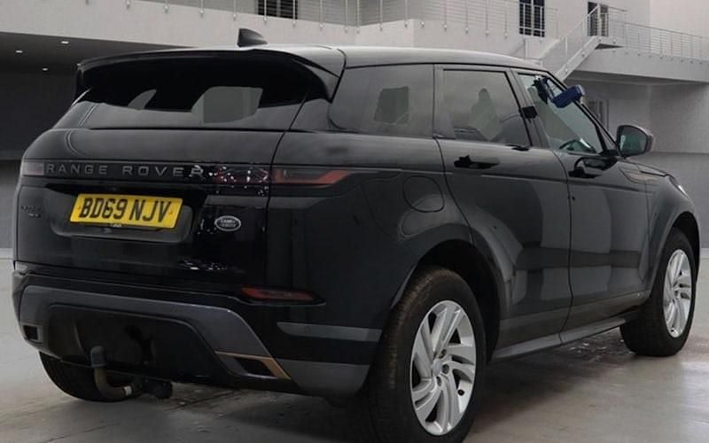 Used Land Rover Range Rover evoque R-Dynamic 182 HP (133 kW) 2020 SUV