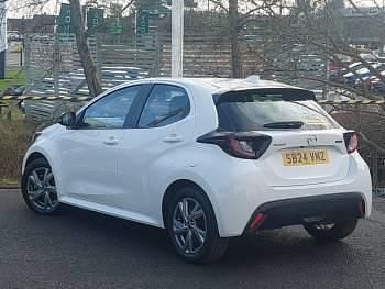 Used Mazda 2 Exclusive-Line 116 HP (85 kW) 2024 White Hatchback