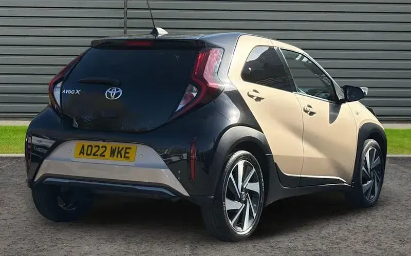 Used Toyota Aygo X 72 HP (52 kW) 2025 SUV