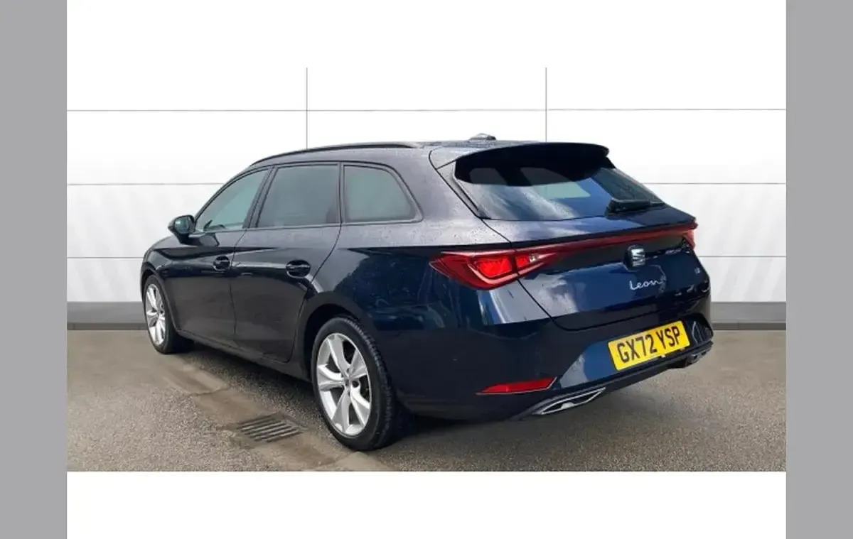 Usata Seat Leon FR 150 CV (110 kW) 2022 Blu Station wagon