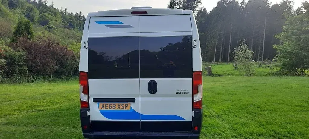 Used Peugeot Boxer 130 HP (95 kW) 2018 White Van