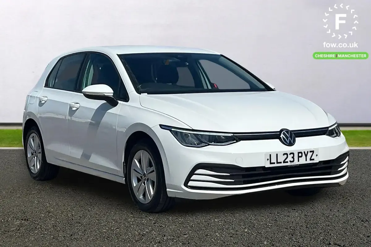 Used VW Golf VIII Life 150 HP (110 kW) 2023 Hatchback