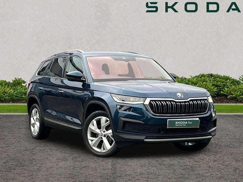 Petrol blue metallic Used 2022 Skoda Kodiaq SE L SUV | £22,995 (Fair price) - Image 1/4