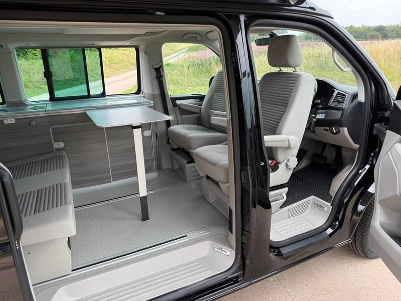 Used VW California California 204 HP (150 kW) 2016 Black Van