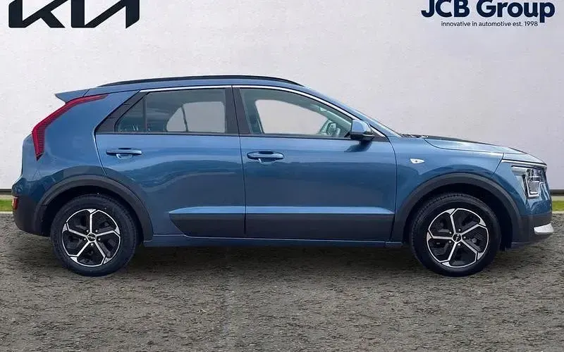 Used Kia Niro 141 HP (103 kW) 2023 Blue SUV