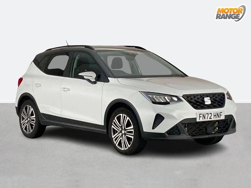 Used Seat Arona SE 2022 White SUV