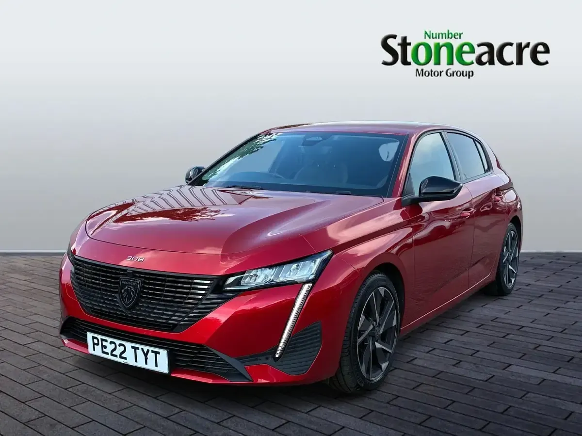 Used Peugeot 308 Allure Premium 130 HP (95 kW) 2022 Red Hatchback