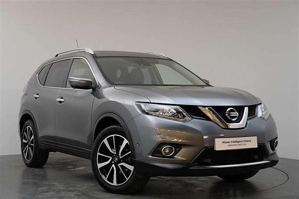 Grey Used 2015 Nissan X-Trail Tekna SUV | £11,198 (A bit pricey) - Image 1/4