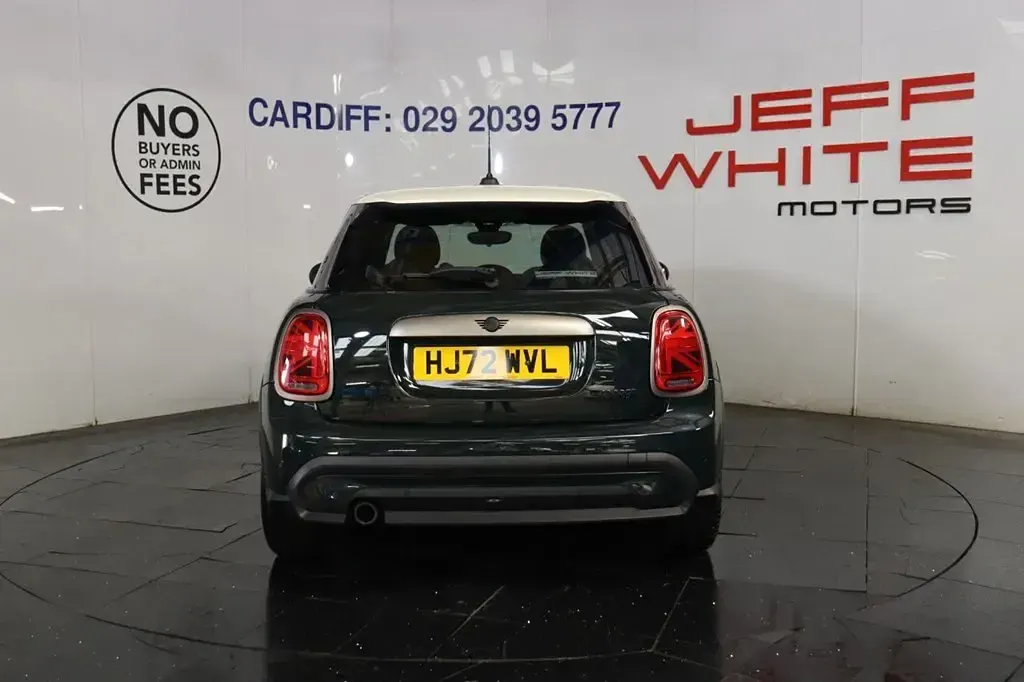 Used Mini Cooper Hatch 134 HP (98 kW) 2023 Green Hatchback