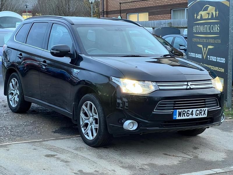 Black Used 2014 Mitsubishi Outlander P-HEV Estate | £6,995 (Fair price) - Image 1/4