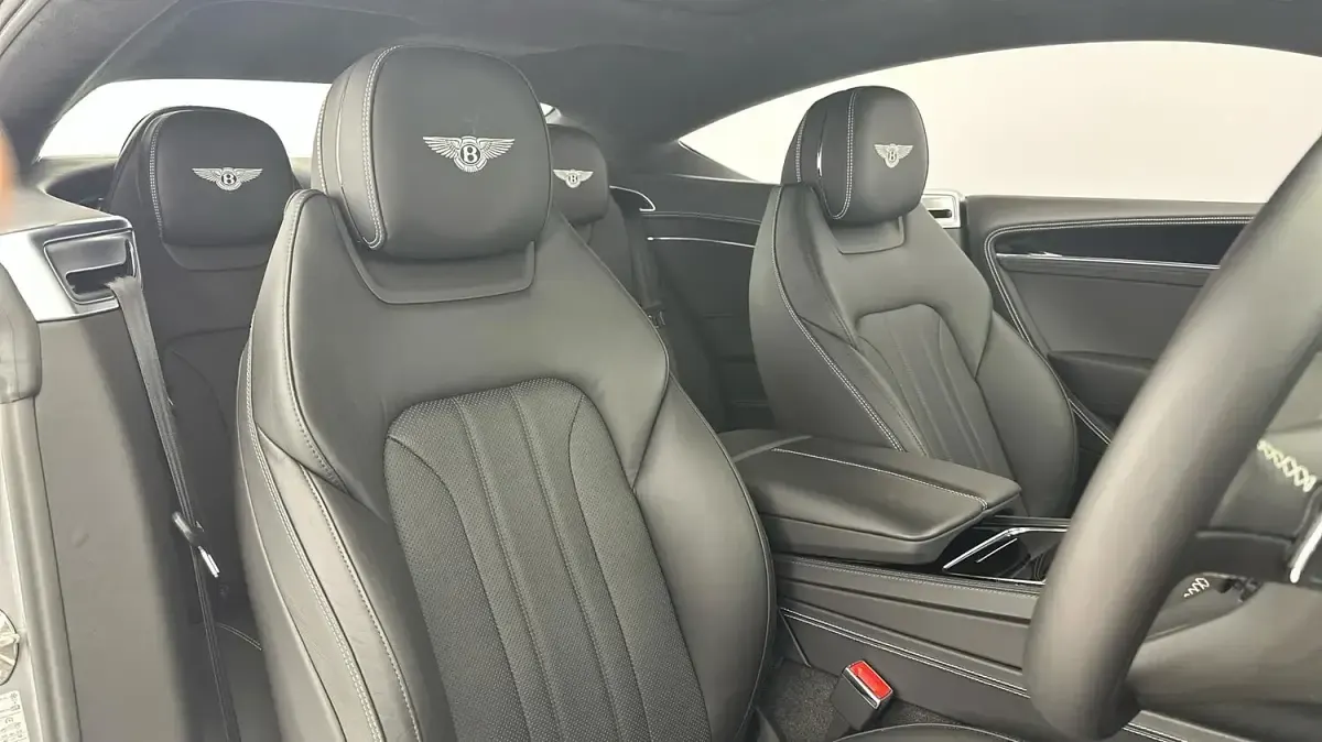Used Bentley Continental 550 HP (404 kW) 2022 Grey Coupe