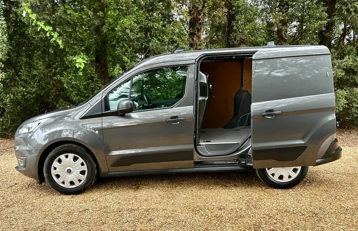 Used Ford Transit Connect Trend 120 HP (88 kW) 2022 Grey MPV