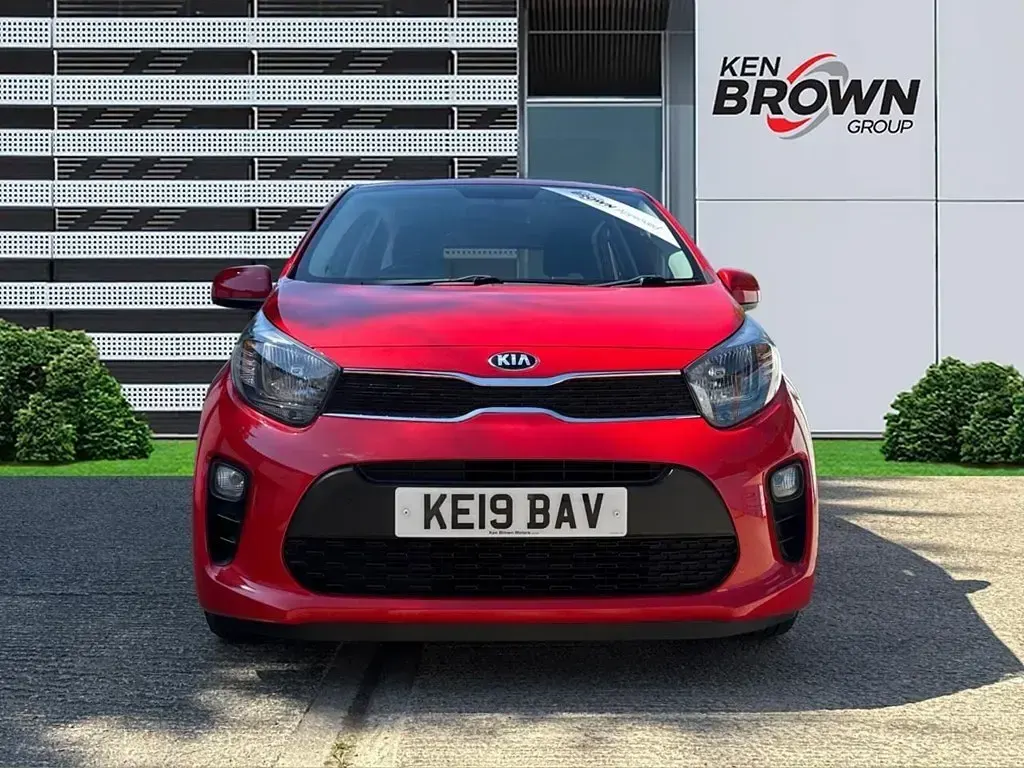 Used Kia Picanto 84 HP (61 kW) 2019 Red Hatchback