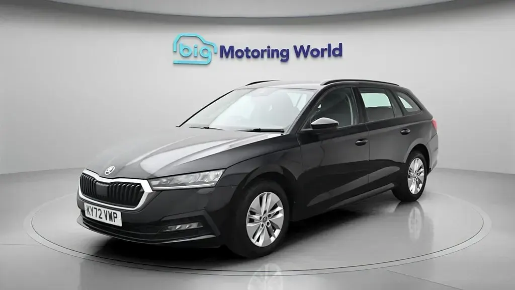 Used Skoda Octavia SE Technology 116 HP (85 kW) 2022 Black Estate