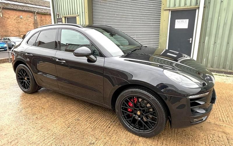 Used Porsche Macan 2018 Black SUV