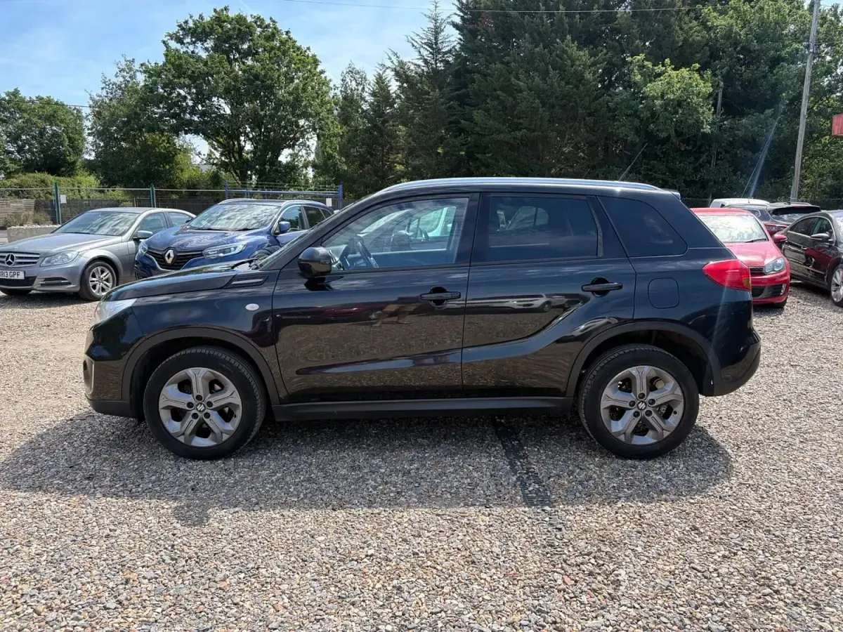 Used Suzuki Vitara SZ-T 120 HP (88 kW) 2016 Black SUV