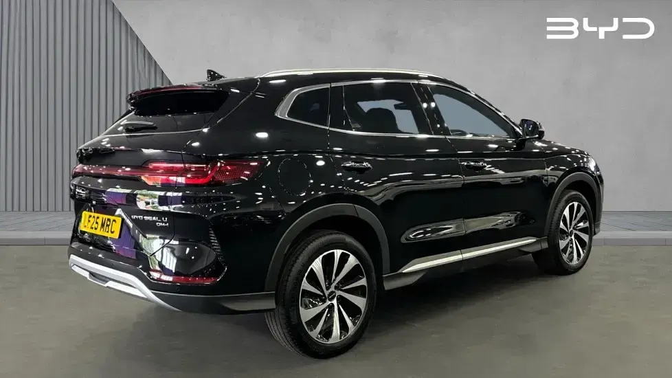 Used BYD Seal U Comfort 218 HP (160 kW) 2025 Black SUV
