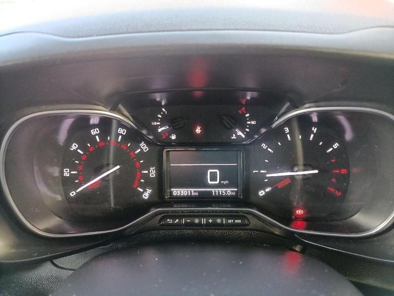 White Used 2022 Citroën Berlingo MPV | £9,977 (Good price) - Image 1/4