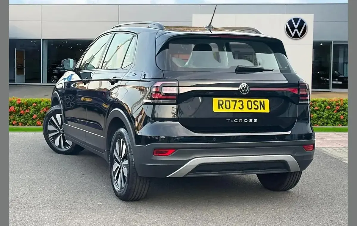 Used VW T-Cross Move 110 HP (80 kW) 2023 Black SUV