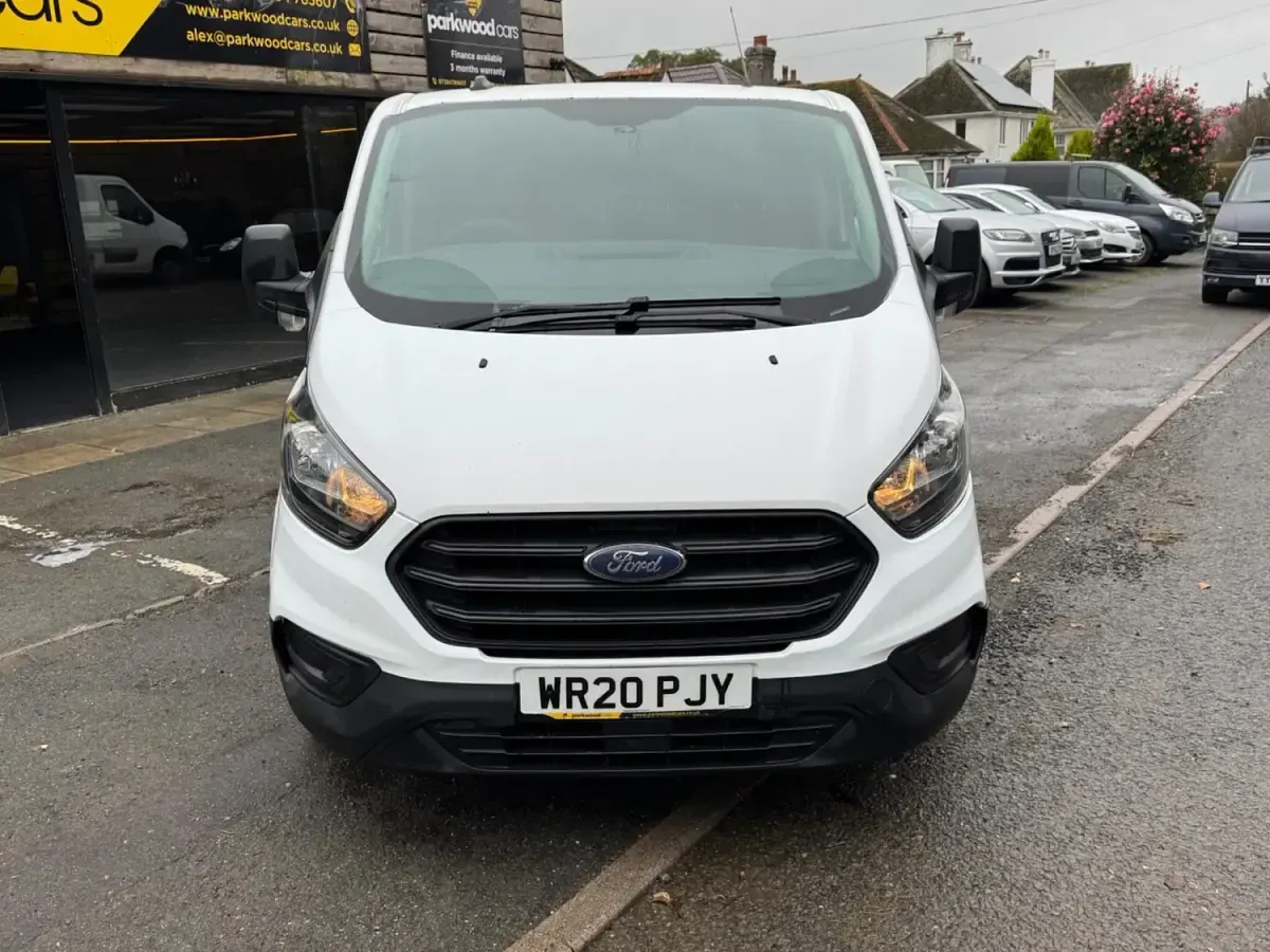 Usado Ford Transit Custom S 105 CV (77 kW) 2020 Blanco Van