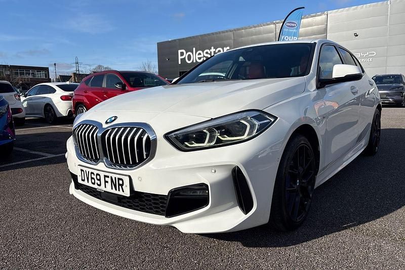 Used BMW 118 M Sport 140 HP (102 kW) 2019 White Hatchback