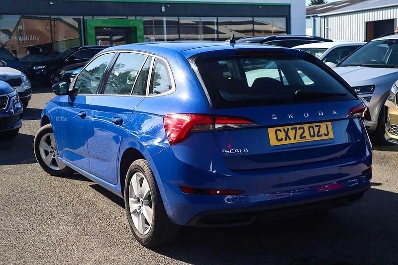 Used Skoda 110 R SE 81 HP (59 kW) 2022 Energy blue Estate
