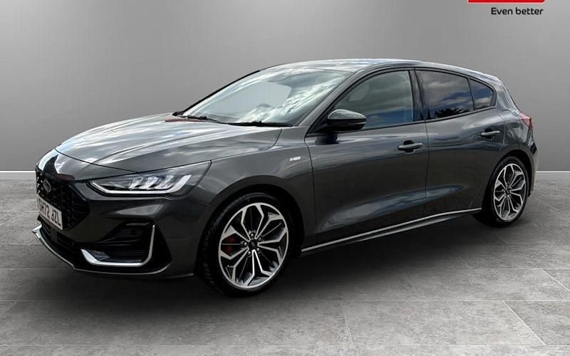 Used Ford Focus ST-Line 120 HP (88 kW) 2022 Hatchback