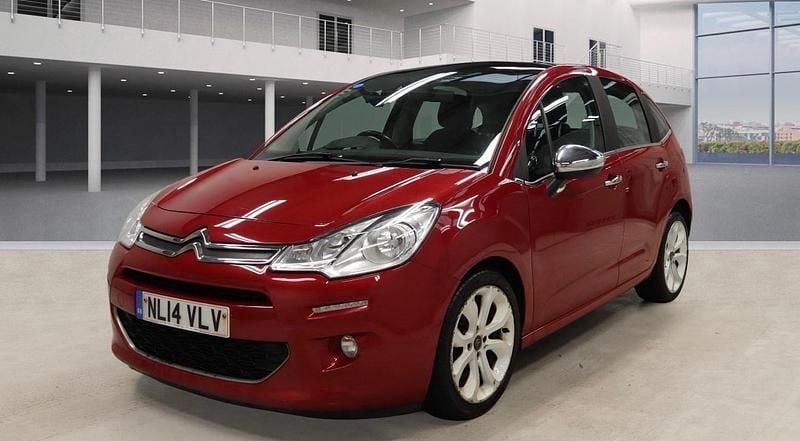 Used Citroën C3 SELECTION 2014 Red Hatchback