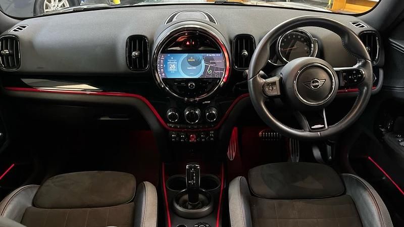 Used Mini Cooper Countryman Sport 136 HP (100 kW) 2021 Black SUV