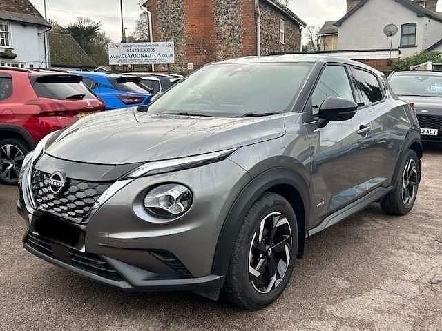 Used Nissan Juke N-Connecta 143 HP (105 kW) 2022 Grey SUV