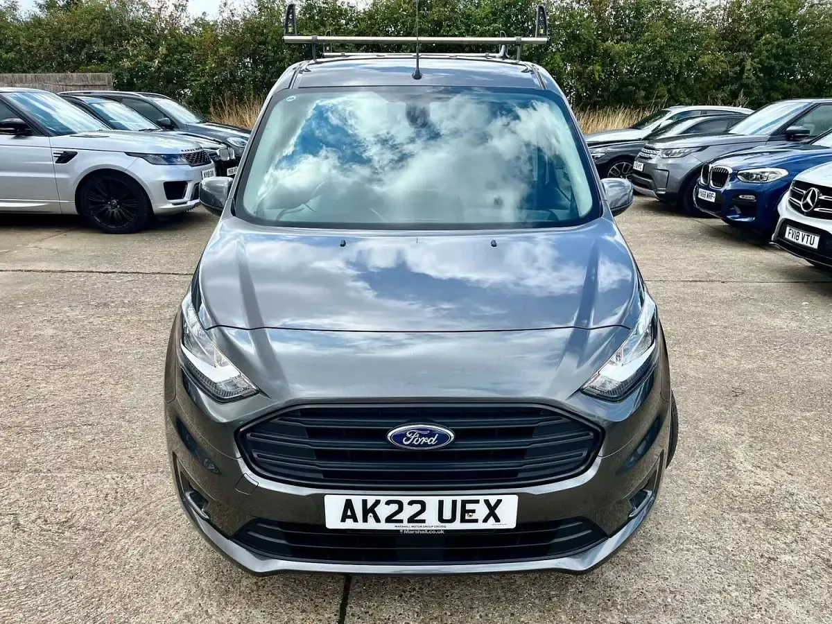 Used Ford Transit Connect Limited 2022 Grey MPV
