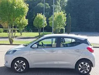 Used Hyundai i10 Advanced 63 HP (46 kW) 2025 Grey Hatchback