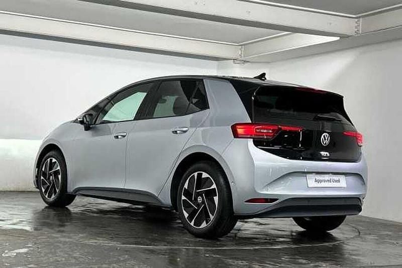 Used VW ID.3 Pro 150 kW (204 HP) 2025 Silver Hatchback
