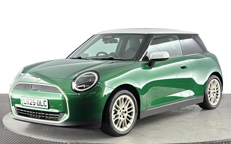 Used Mini Cooper Exclusive 135 kW (184 HP) 2025 Green Hatchback
