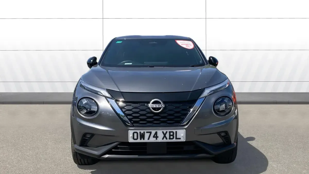 Used Nissan Juke Tekna 143 HP (105 kW) 2025 Grey SUV