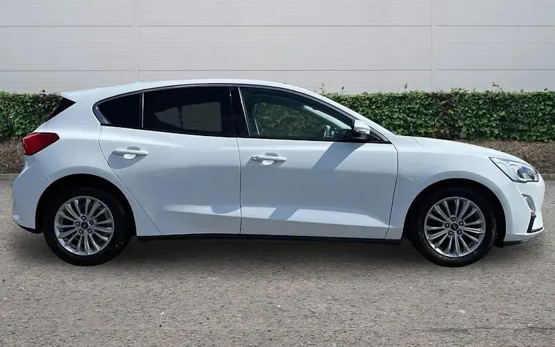 Używany Ford Focus Titanium 125 KM (91 kW) 2020 Hatchback