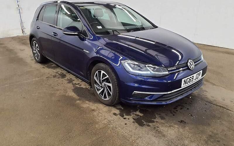 Used 2020 VW Golf VIII Edition Hatchback | £13,795 (Fair price) - Image 1/2