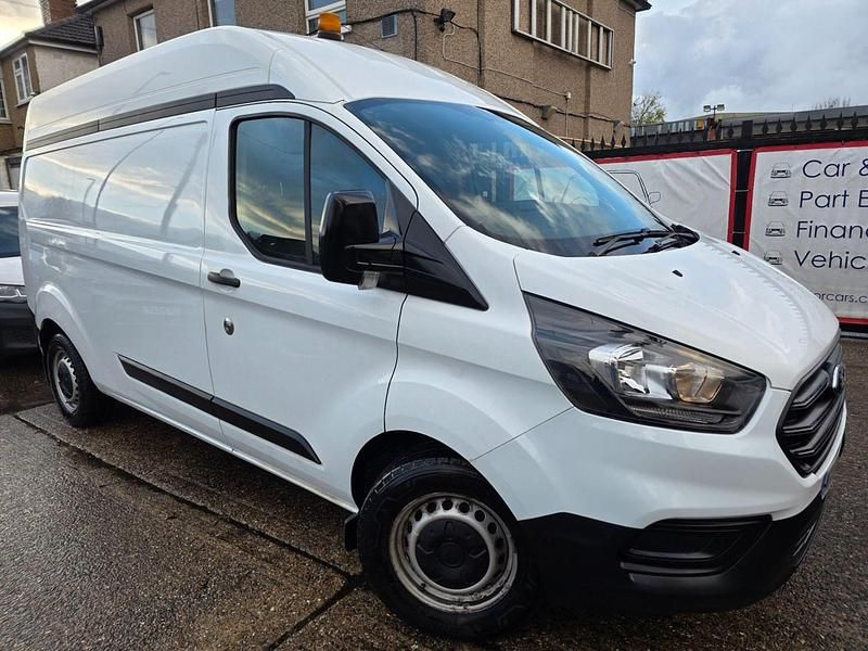Used Ford Transit Custom 130 HP (95 kW) 2019 White Van