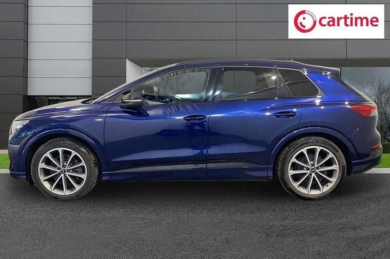 Second-hand Audi Q4 e-tron Advanced 150 kW (204 CP) 2022 Albastru SUV