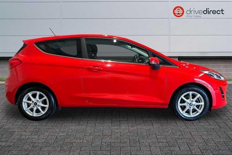 Used Ford Fiesta Zetec 2019 Red Hatchback