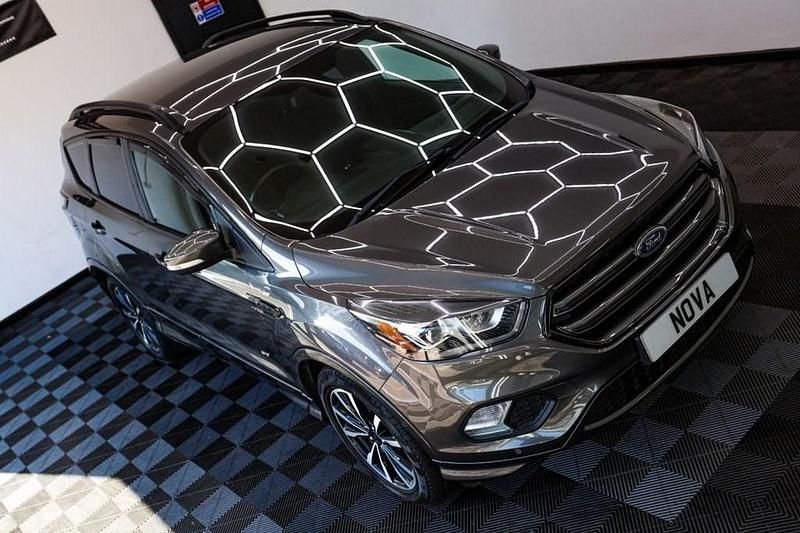 Used Ford Kuga ST-Line 182 HP (133 kW) 2017 Grey SUV