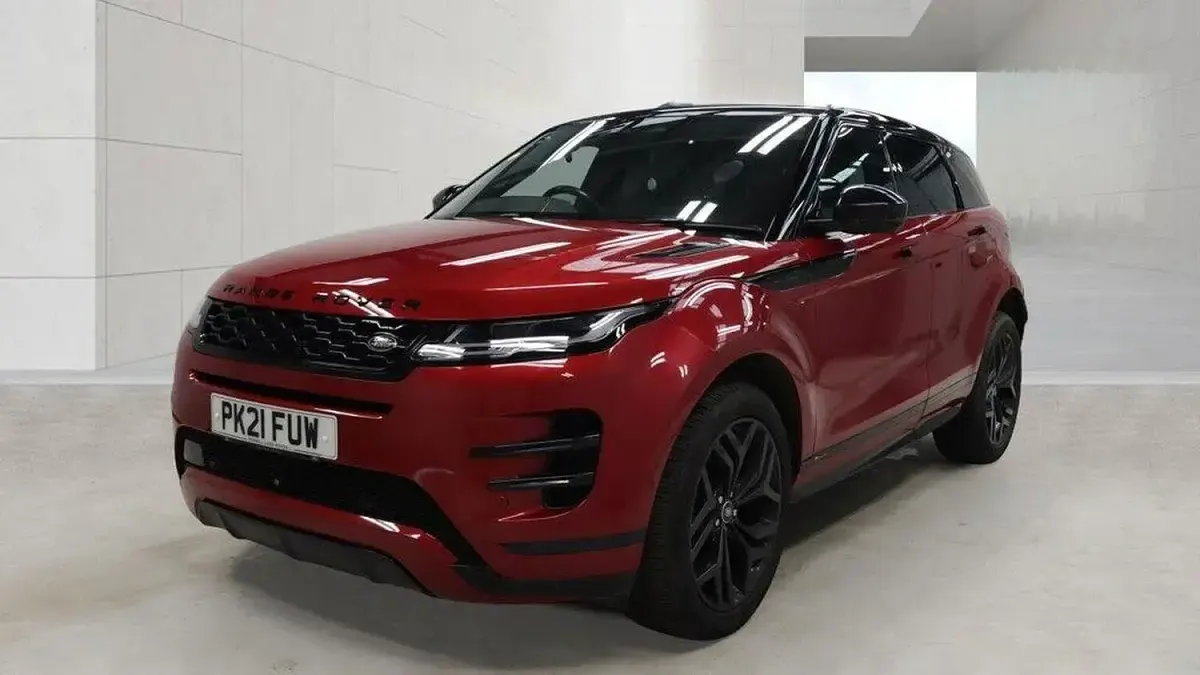 Used Land Rover Range Rover evoque SE Dynamic 2021 Red SUV