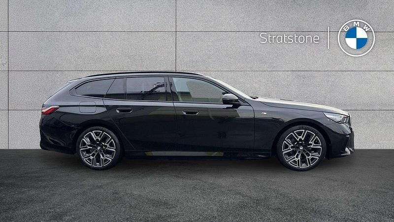 Used BMW 530e M Sport 295 HP (216 kW) 2025 Black Estate
