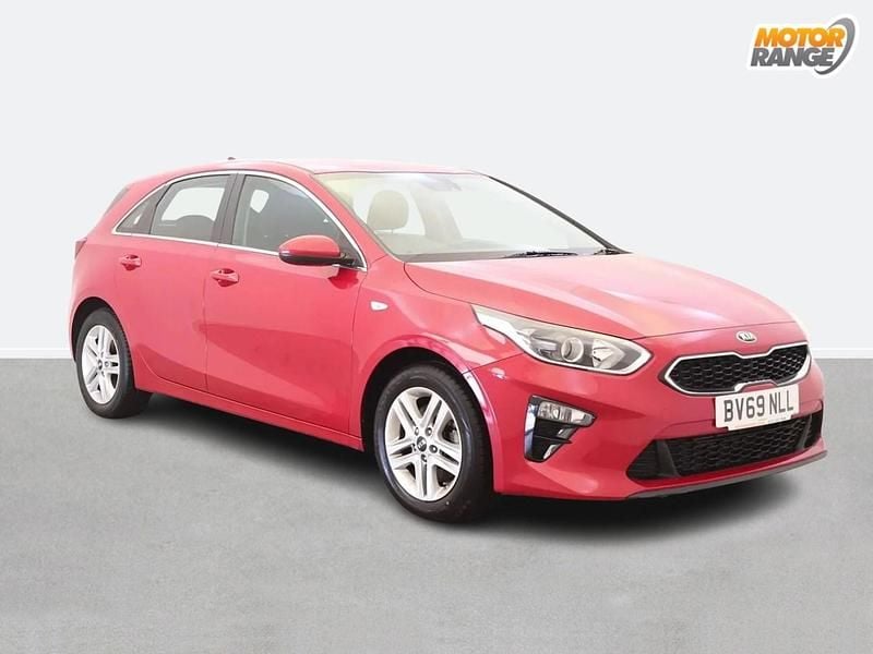 Red Used 2019 Kia Ceed Hatchback | £10,495 (Good price) - Image 1/4
