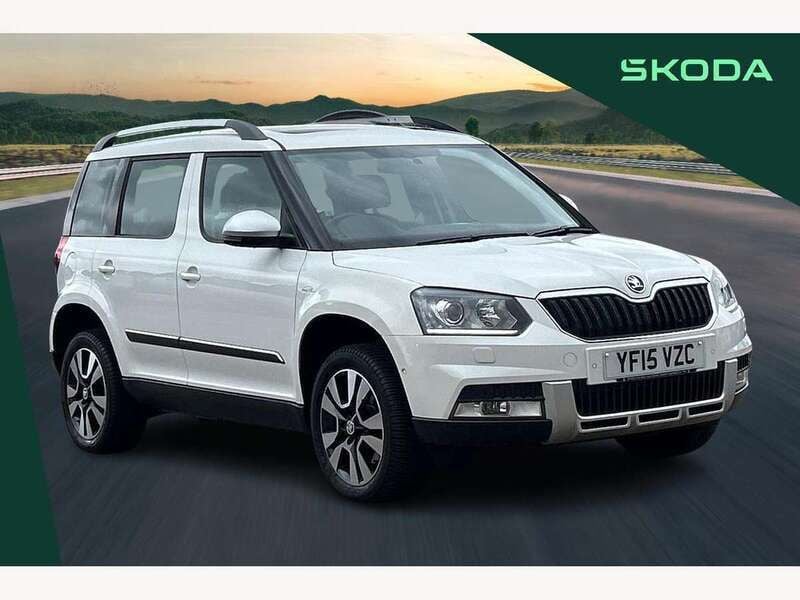 White Used 2015 Skoda Yeti Outdoor SUV | £14,100 (Fair price) - Image 1/4