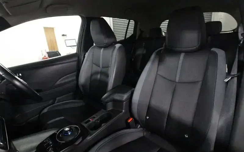 Used Nissan Leaf Tekna 110 kW (150 HP) 2019 Grey Hatchback