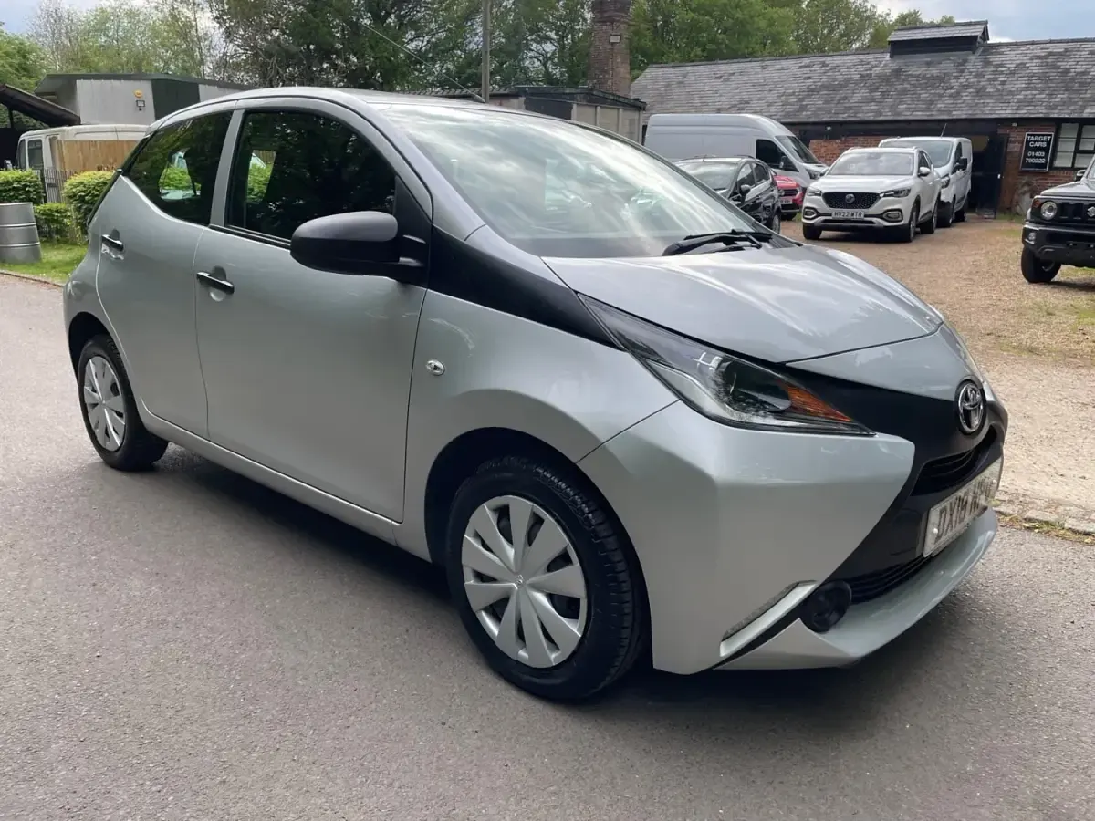 Gebraucht Toyota Aygo 2018 Silber Kleinwagen