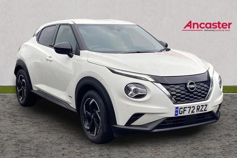 Used Nissan Juke N-Connecta 2022 White SUV