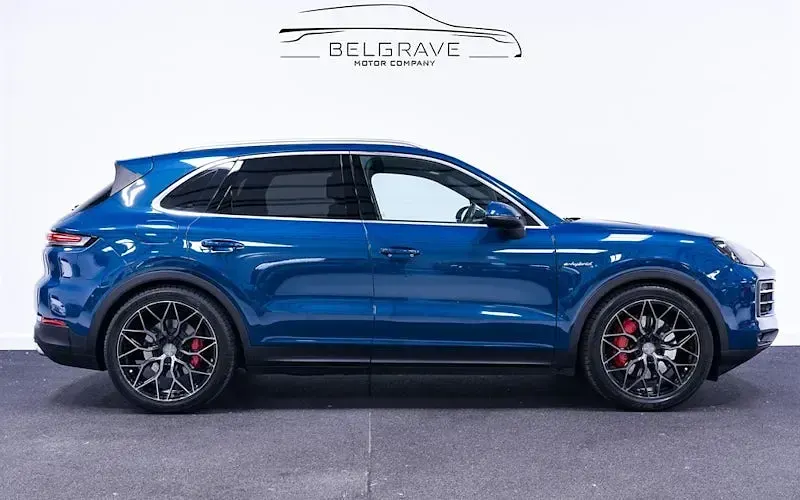 Gebraucht Porsche Cayenne 470 PS (345 kW) 2025 SUV